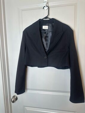 DISHH Wool Blend Black Cropped Bolero Blazer Jacket, Size 6